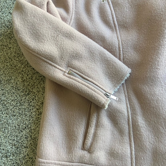 Old Navy Pink Jacket with furry interior. - Picture 7 of 7